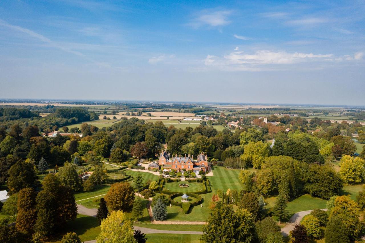 Chippenham Park Garden Rooms Экстерьер фото