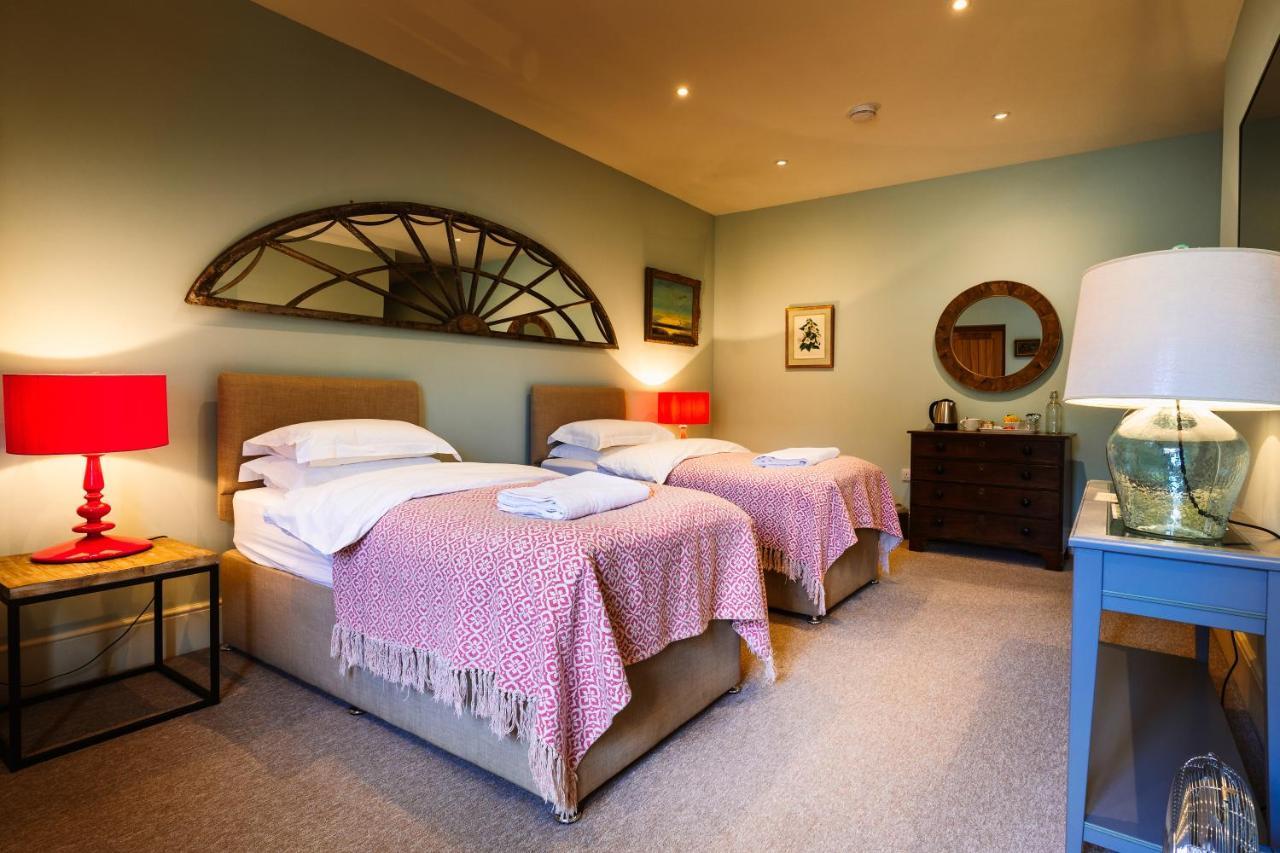 Chippenham Park Garden Rooms Экстерьер фото